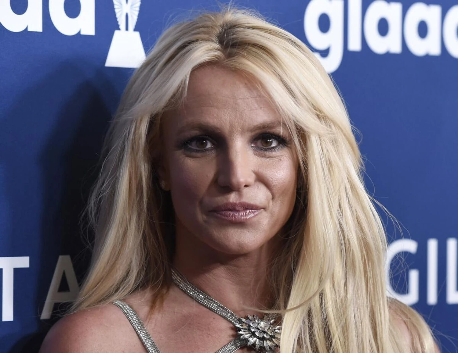 RazomUA - Britney Spears sold her catalog for about $200 million — why it matters for music as an asset and what Ukrainian artists can learn from it