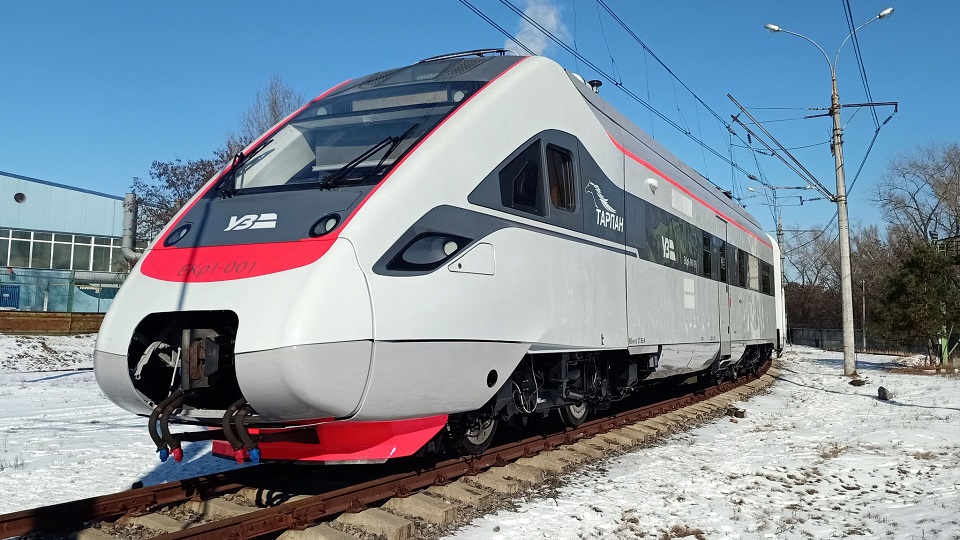 RazomUA - «Тарпан» повернувся на маршрут: капремонт КВБЗ після 3 млн км, який посилює мобільність та промислову екосистему України