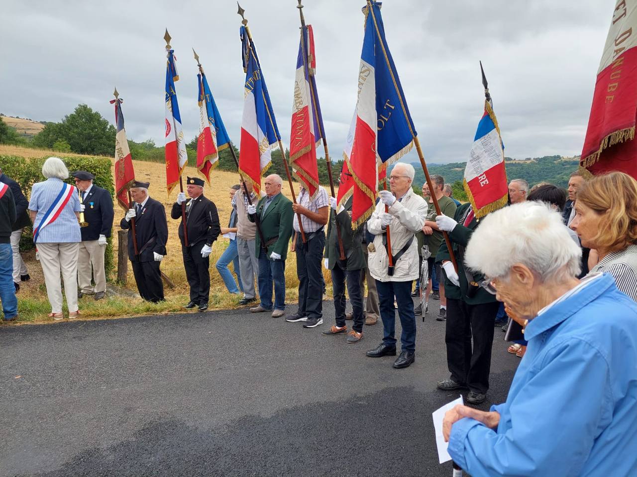 RazomUA - We Are the Resistance!