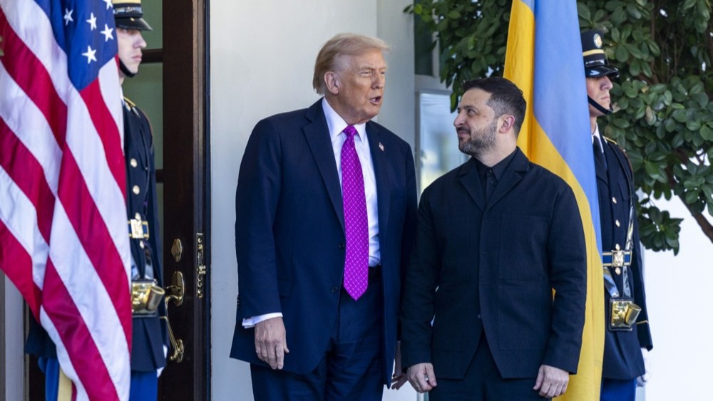 RazomUA - У Флориді: Зеленський і Трамп про «сильну угоду» — гарантії безпеки та роль Запорізької АЕС