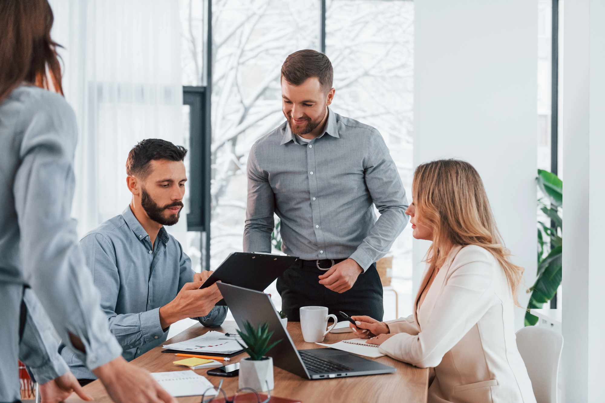 RazomUA - Microsoft виділяє українським стартапам до $150 000 у Azure — що це змінить для продуктів і ринку