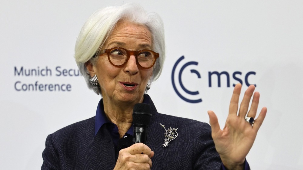 RazomUA - Lagarde Refuses WEF and Remains at ECB — Just as Eurozone Finds Itself Between Base and Adverse Scenarios