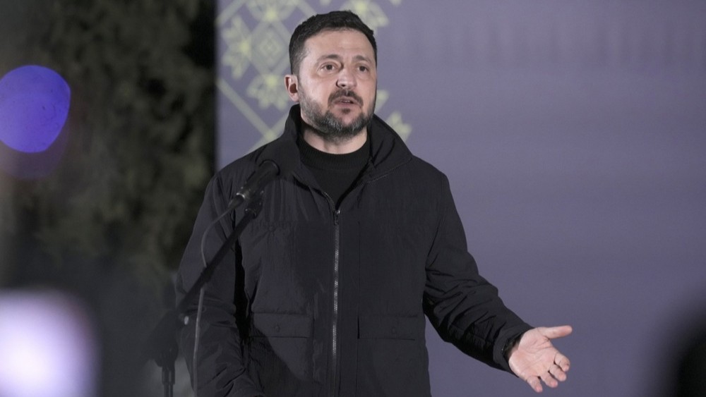 RazomUA - Зеленський: РФ прагне заробляти на нафті — як Україна та партнери тиснуть на «тіньовий флот»