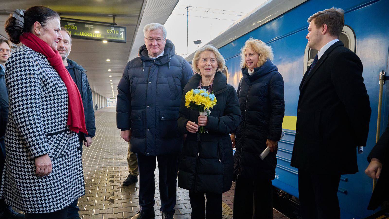 RazomUA - «Ми не поступимось»: фон дер Ляєн у Києві — сигнал ЄС і можливі наслідки для санкцій