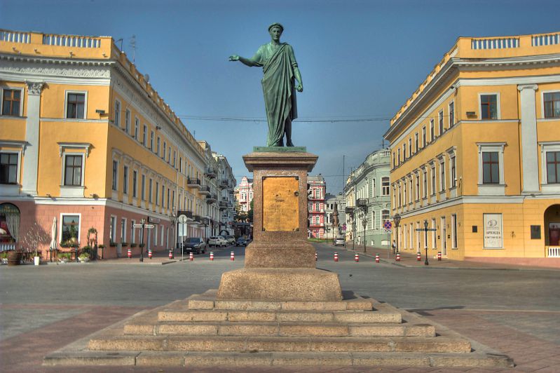 RazomUA - Ternopil wird teurer wie Odessa sich erholt: Die Sicherheitskarte ist zur Wohnpreiskarte geworden