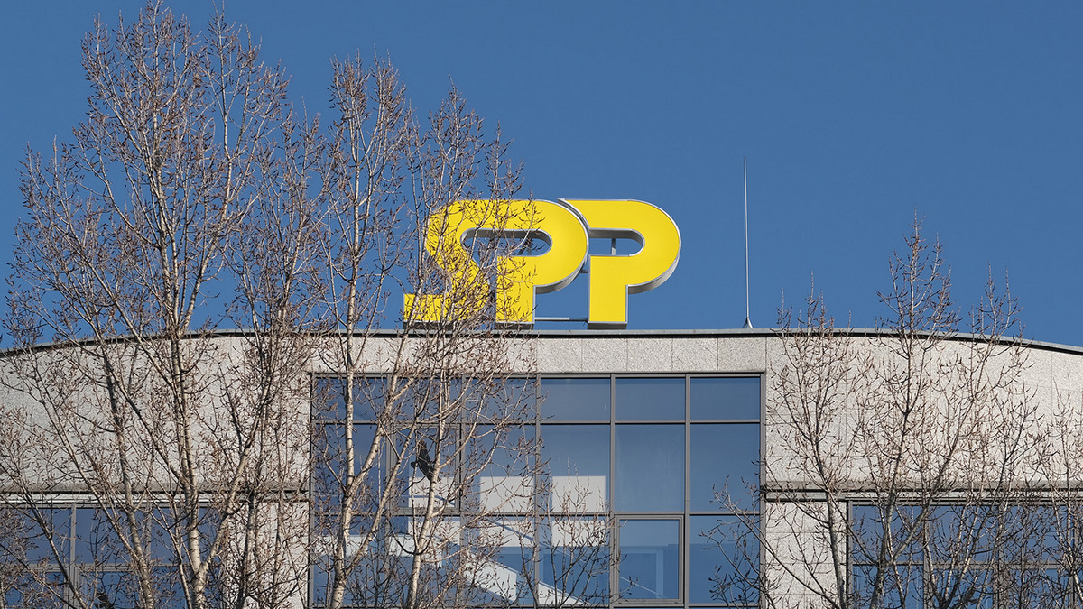 RazomUA - Словаччина домовляється з Газпромом перед забороною ЄС — що це означає для енергетичної безпеки Європи і України