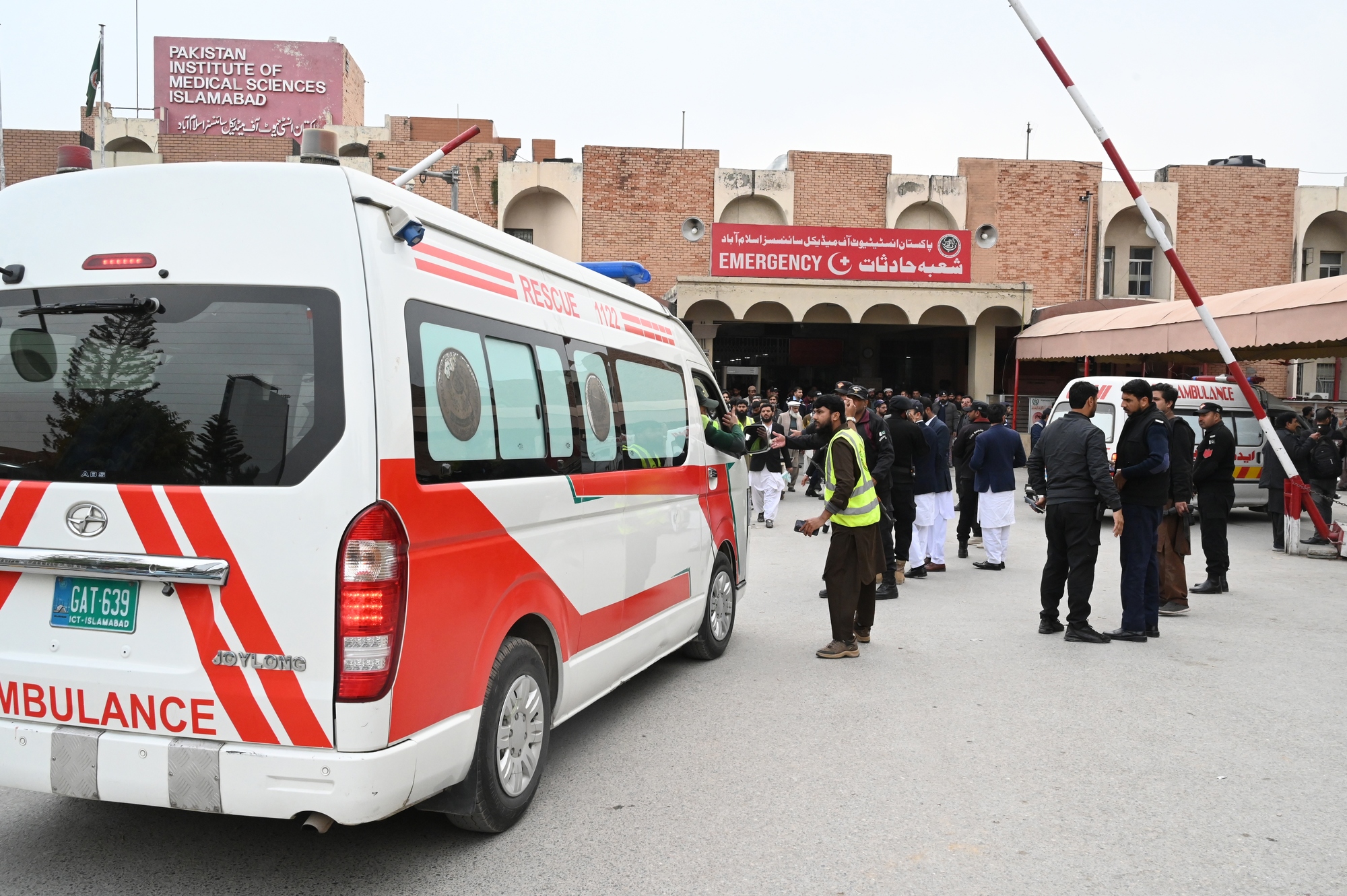 RazomUA - Теракт у мечеті в Ісламабаді: 31 загиблий — випробування безпеки Пакистану та сигнал для регіону