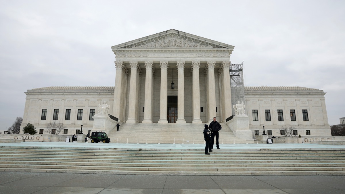 RazomUA - Верховний суд США визнав більшість мит Трампа незаконними — обмежено президентські повноваження, що впливає на торгівлю