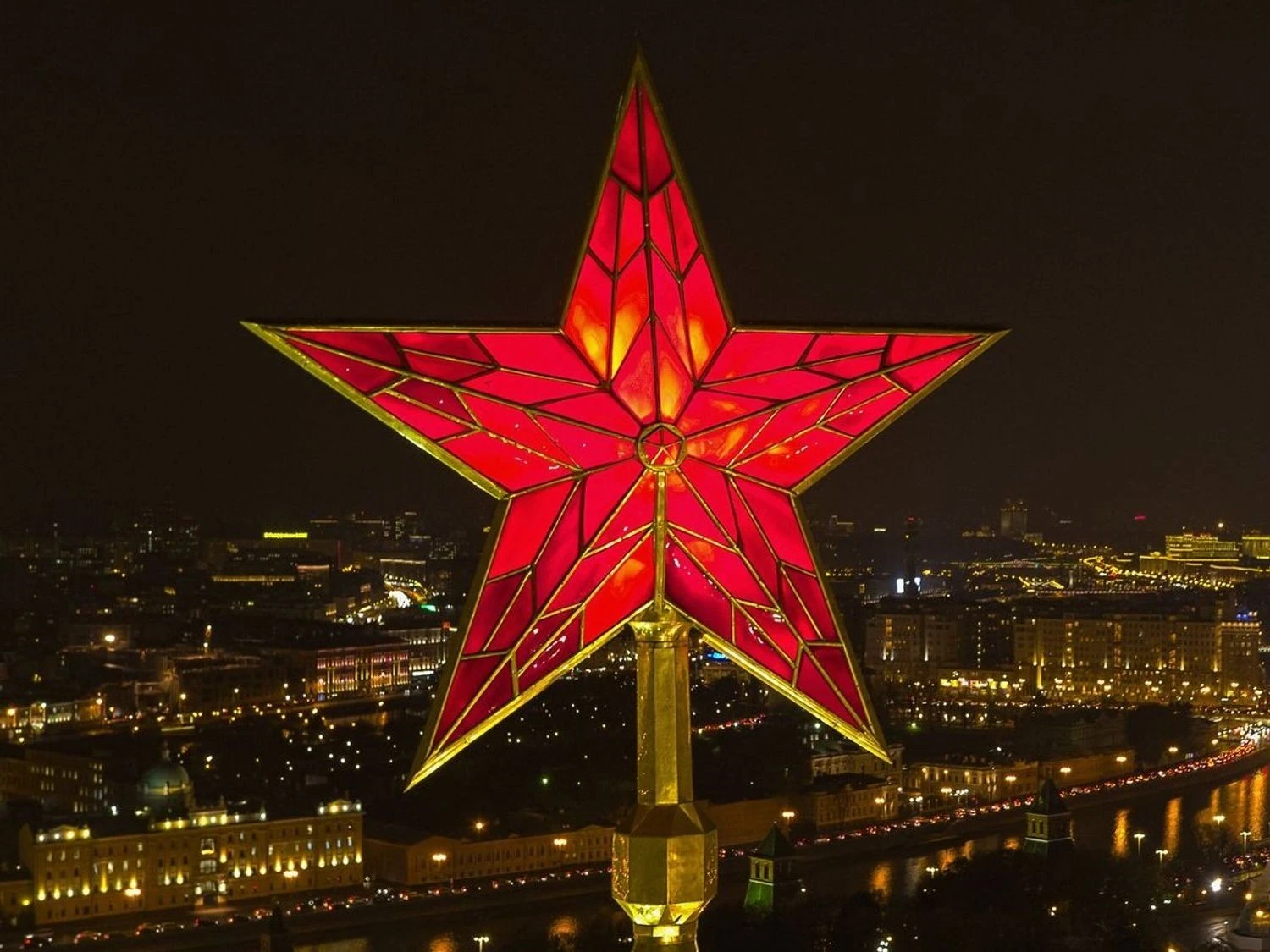 RazomUA - Kremlin receives key parameters of peace plan for Ukraine