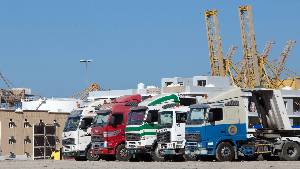 RazomUA - Повторна атака Ірану на порт Фуджейра: ризик для світових поставок нафти й ескалація в Перській затоці