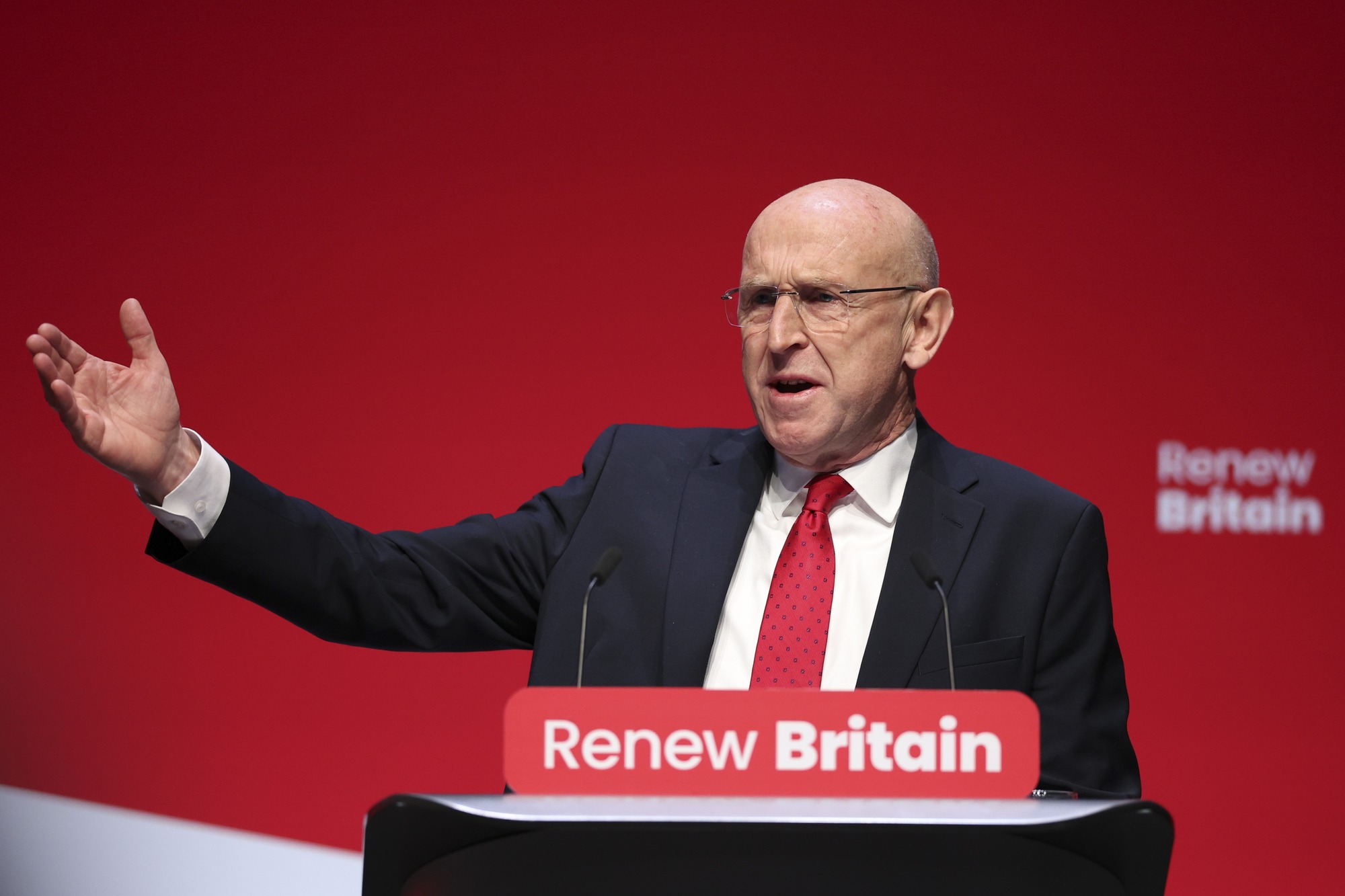 RazomUA - 120 000 британських дронів: не гуманітарна допомога, а промислова ставка