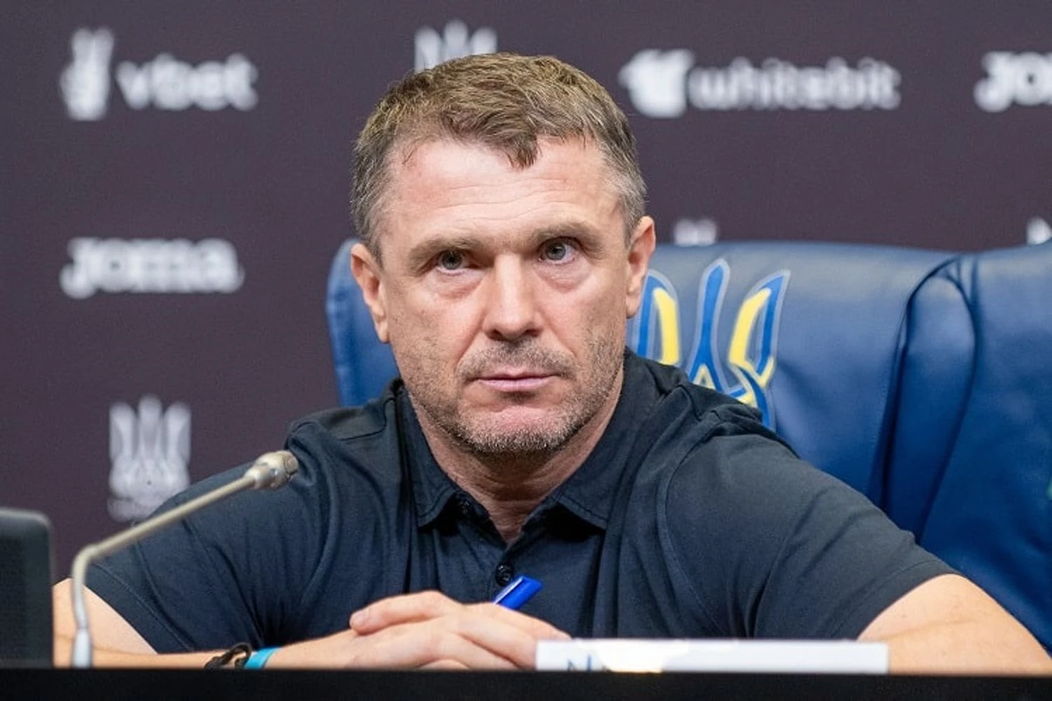 RazomUA - УАФ відкидає зміну Реброва: стратегія стабільності перед плей‑оф зі Швецією