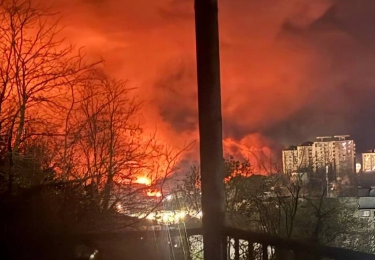 RazomUA - La raffinerie de Tuapsé attaquée par des drones : les anomalies thermiques confirment les impacts
