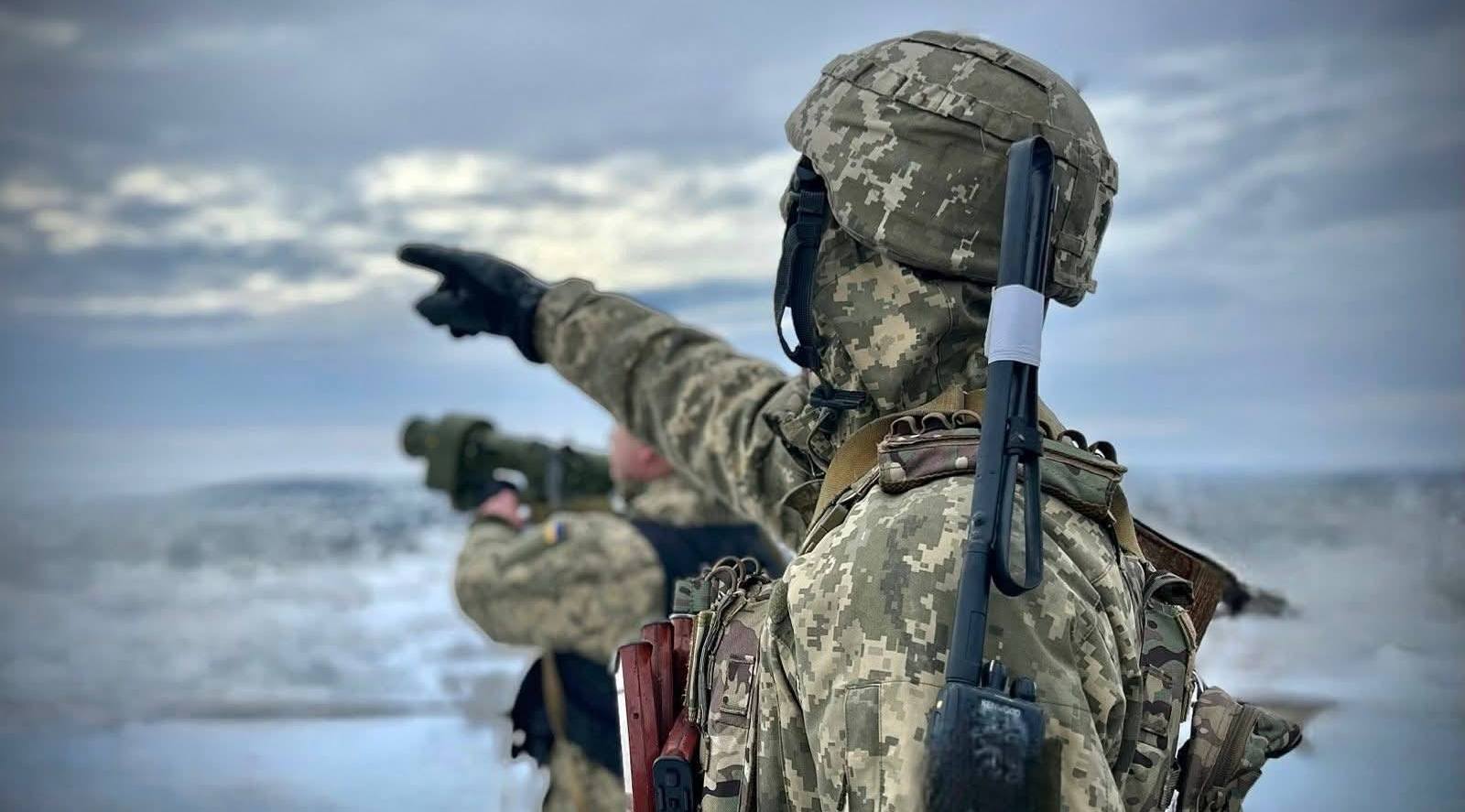 RazomUA - Frappe contre un convoi de produits pétroliers et lubrifiants en Crimée et contre une unité de maintenance près de Hirne — un coup porté aux chaînes logistiques de l'ennemi