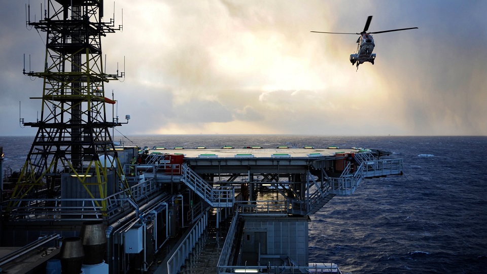 RazomUA - Норвегія заробила $6,1 млрд на нафті за місяць. Це чужа катастрофа, яка стала чужим рекордом