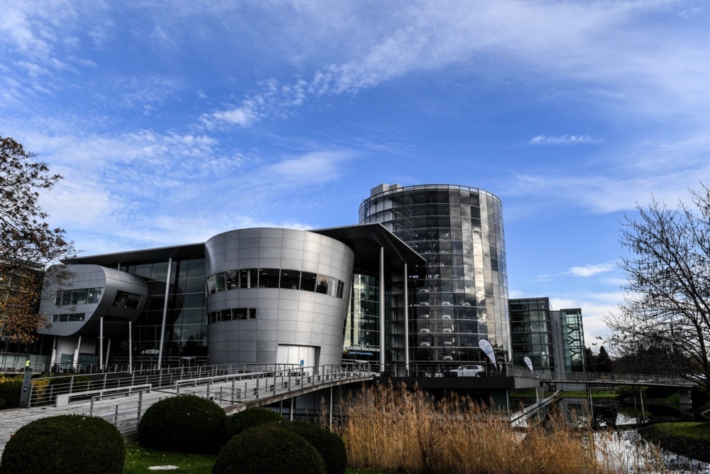 RazomUA - Volkswagen arrête la production à Dresde pour la première fois depuis 88 ans