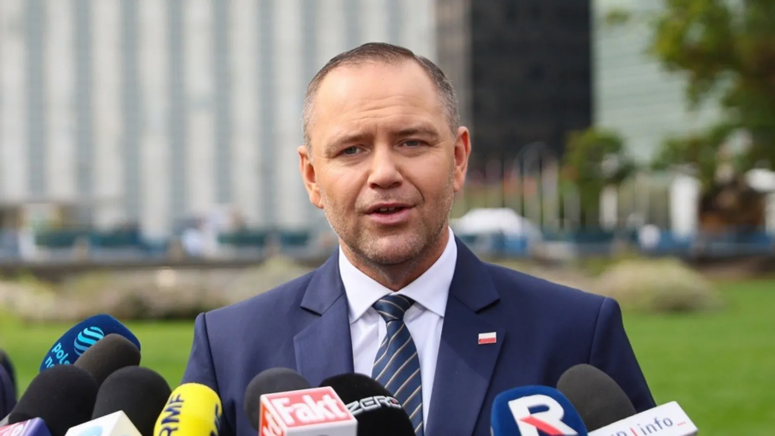 RazomUA - Президент Польщі: Ми не будемо ставити інтереси України вище власних