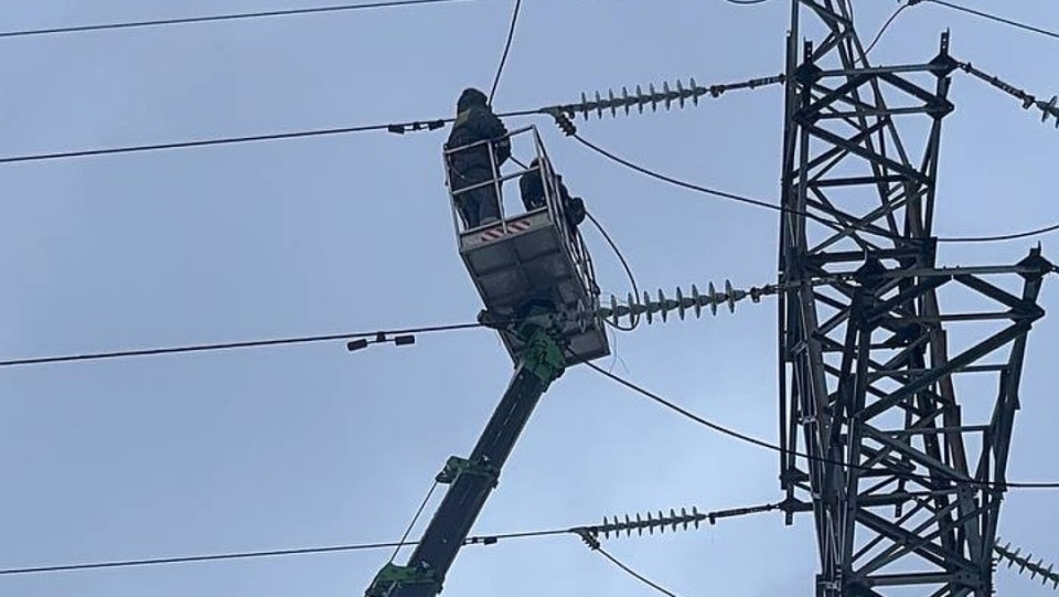 RazomUA - Kyiv after strikes on the energy system: critical infrastructure restored, but 44,000 homes remain without power