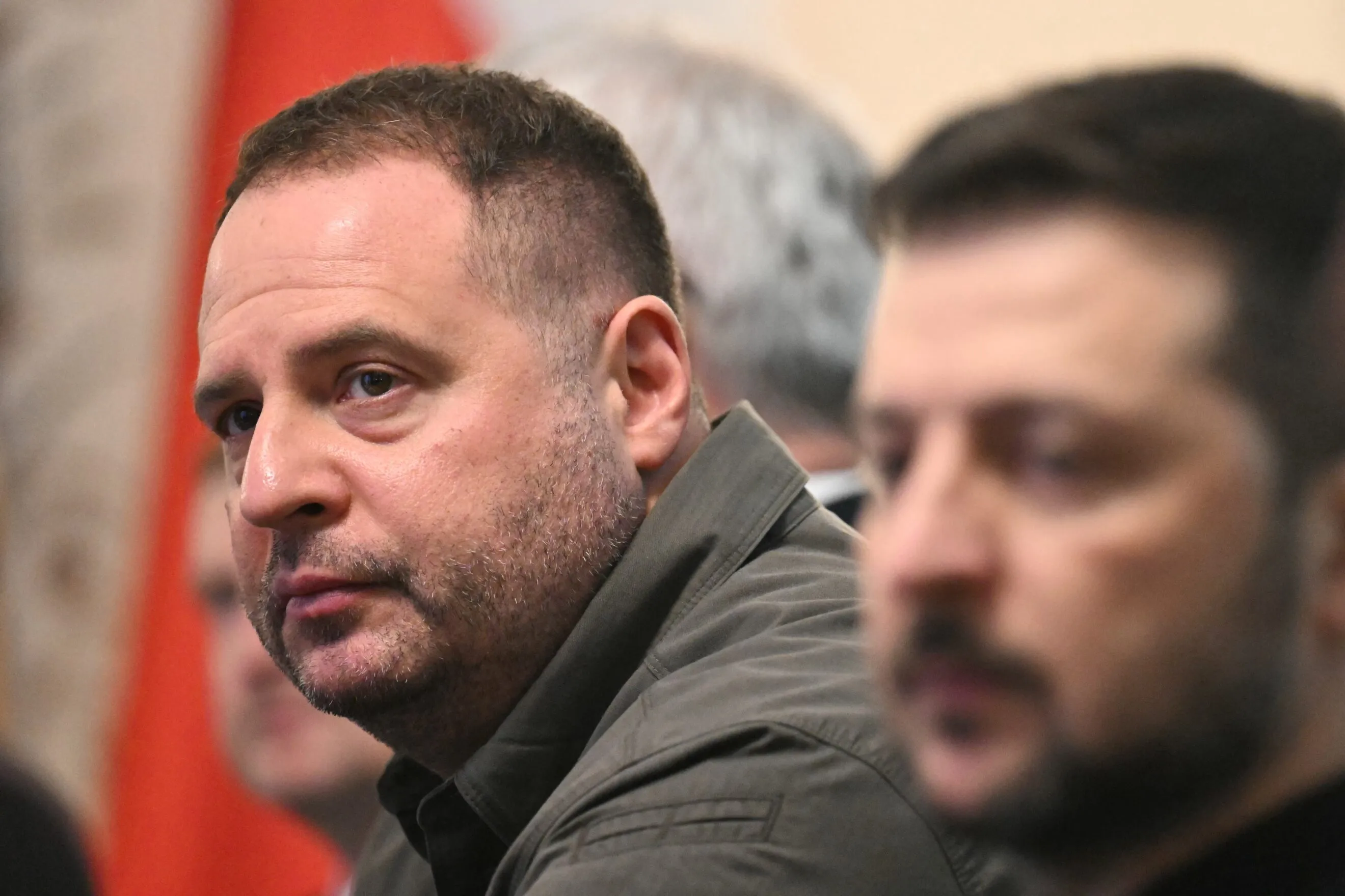 RazomUA - Selenskyj entließ Jermak im Zuge großangelegter Korruptionsermittlungen