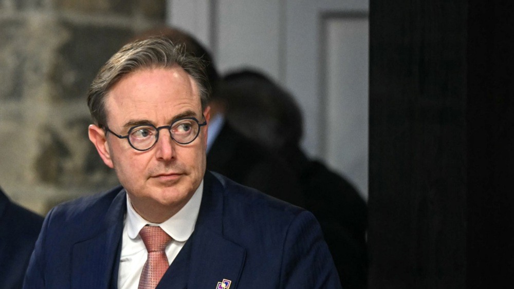 RazomUA - De Wever fordert: Die EU soll ein Mandat für Verhandlungen mit Moskau erhalten — welche Risiken und Chancen für die Ukraine