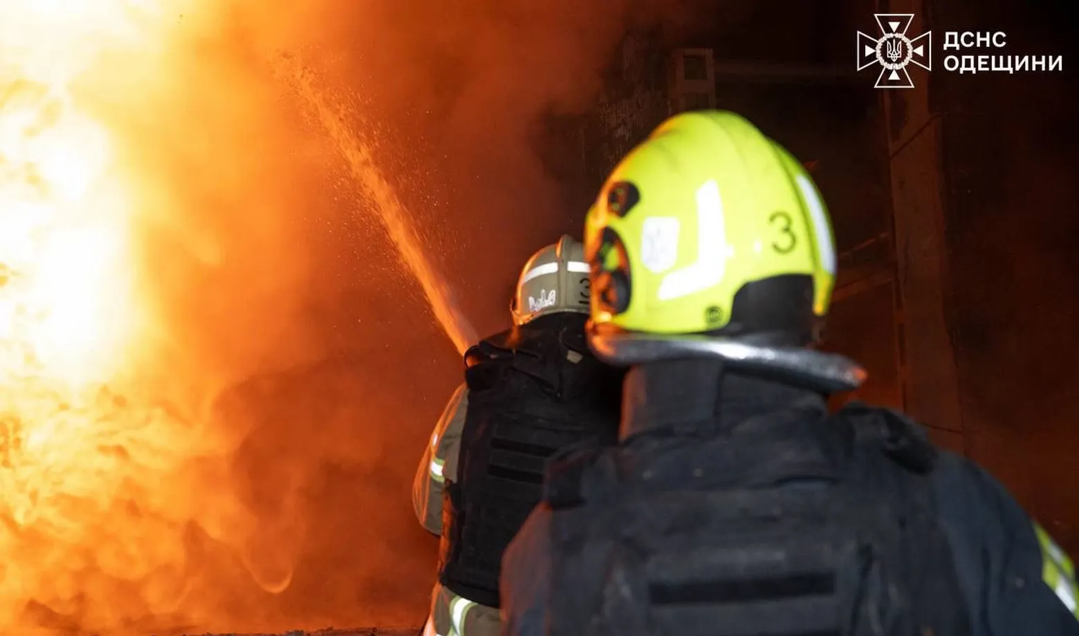 RazomUA - Російські дрони вдарили по енергетиці Одеси: семеро постраждалих