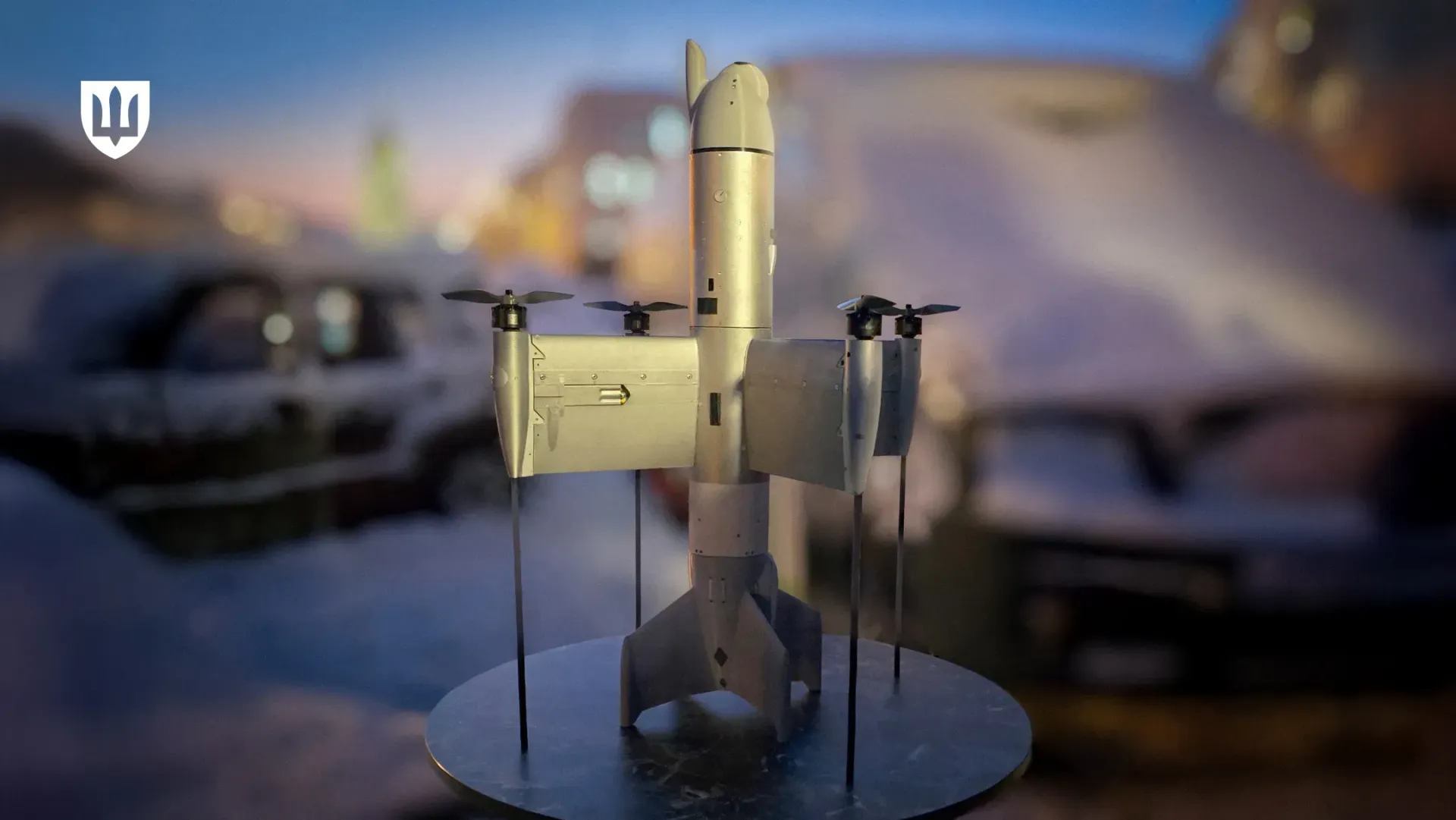 RazomUA - Octopus in Kyiv: new version of interceptor drone demonstrated to the UK deputy prime minister