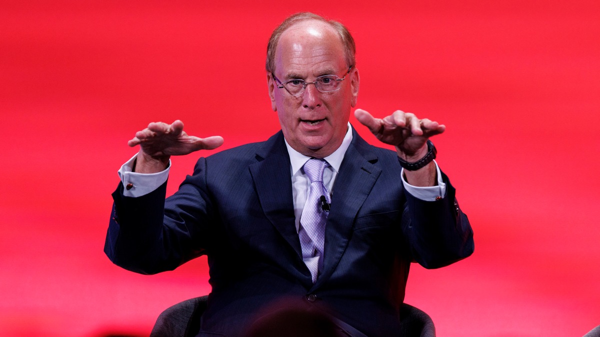 RazomUA - Нафта — $150 чи $40: що прогноз BlackRock означає для України