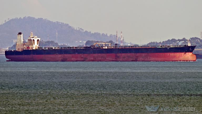 RazomUA - Super-tanker under RF flag in the Strait of Hormuz: what stands behind the rare route of Archimedes