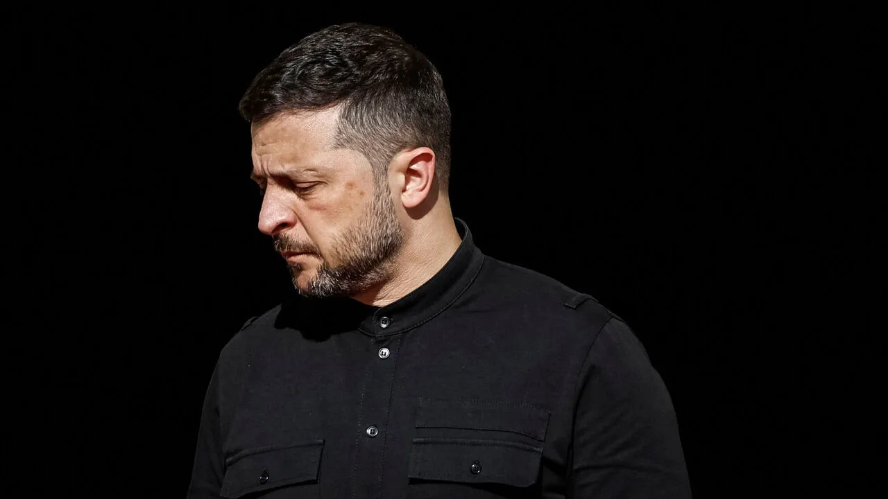 RazomUA - Political Crisis in Ukraine: Dangers and Challenges of the Time