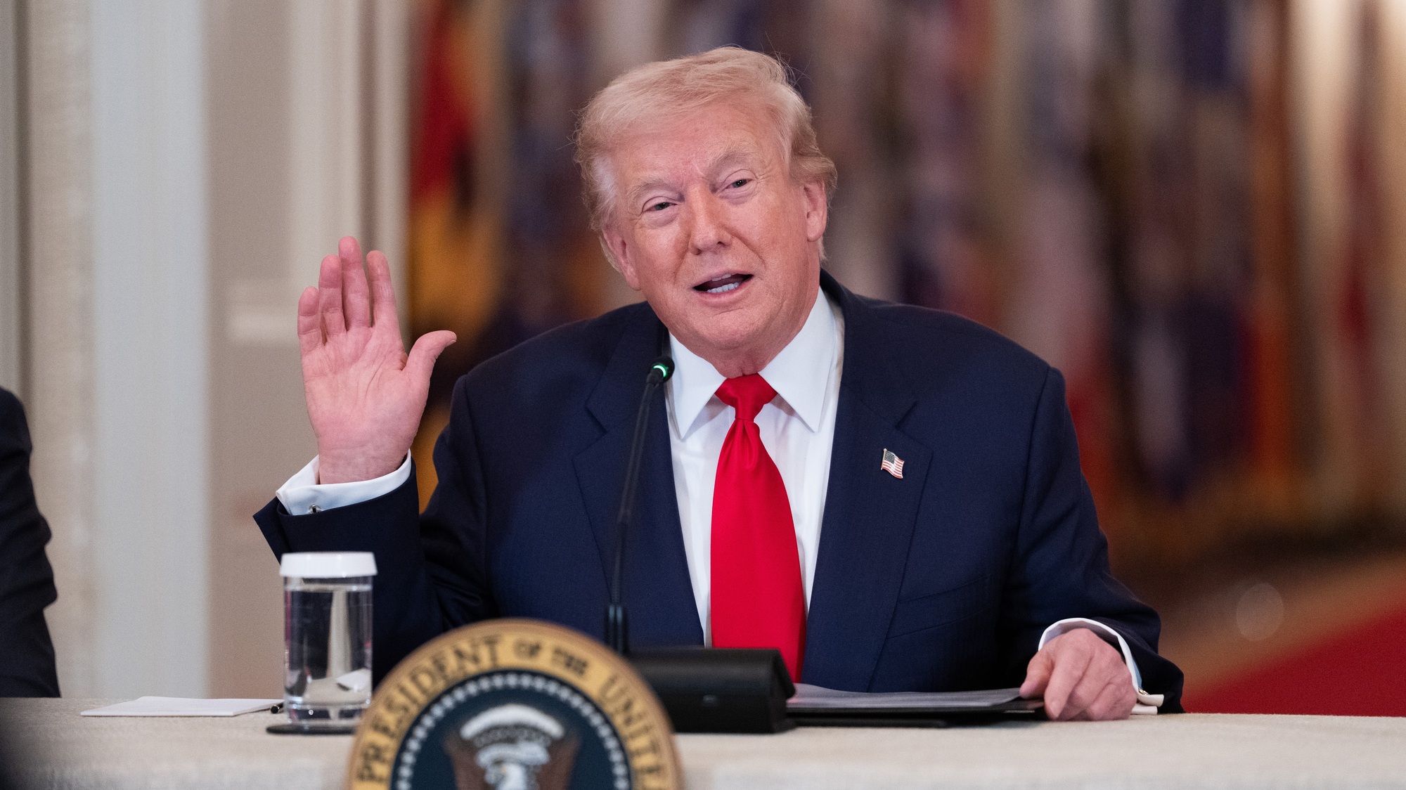 RazomUA - Trump et Poutine : comment la stratégie américaine contre la Chine crée des risques pour l'Ukraine