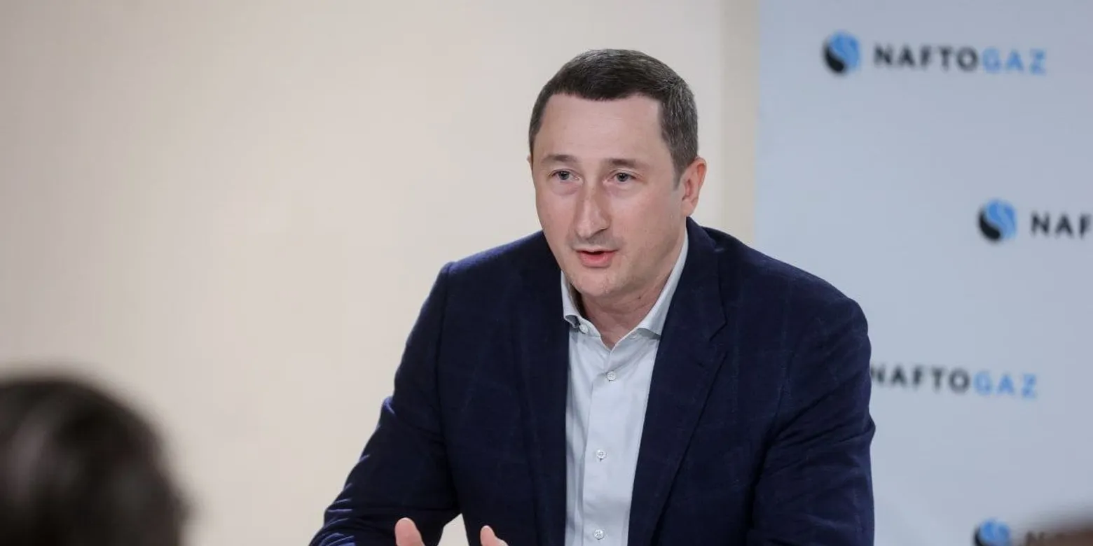 RazomUA - The former minister Chernyshov is to be vouched for by the Komansky bishop and two others.