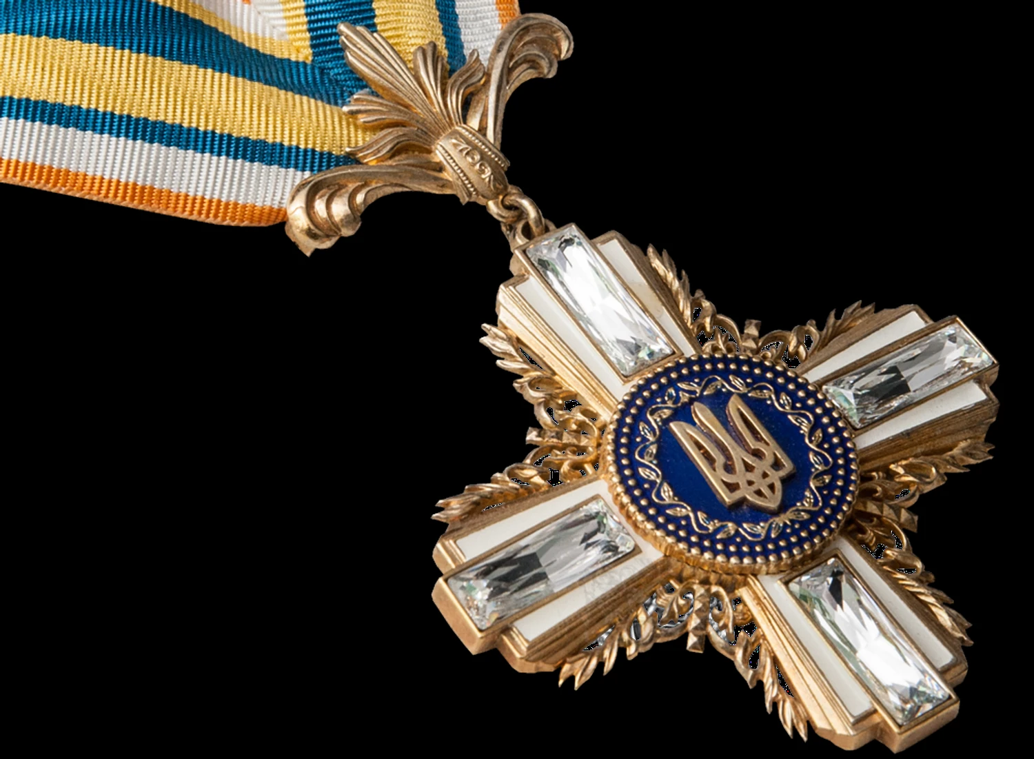 RazomUA - Зеленський нагородив Гераскевича орденом Свободи — державний сигнал після дискваліфікації МОК