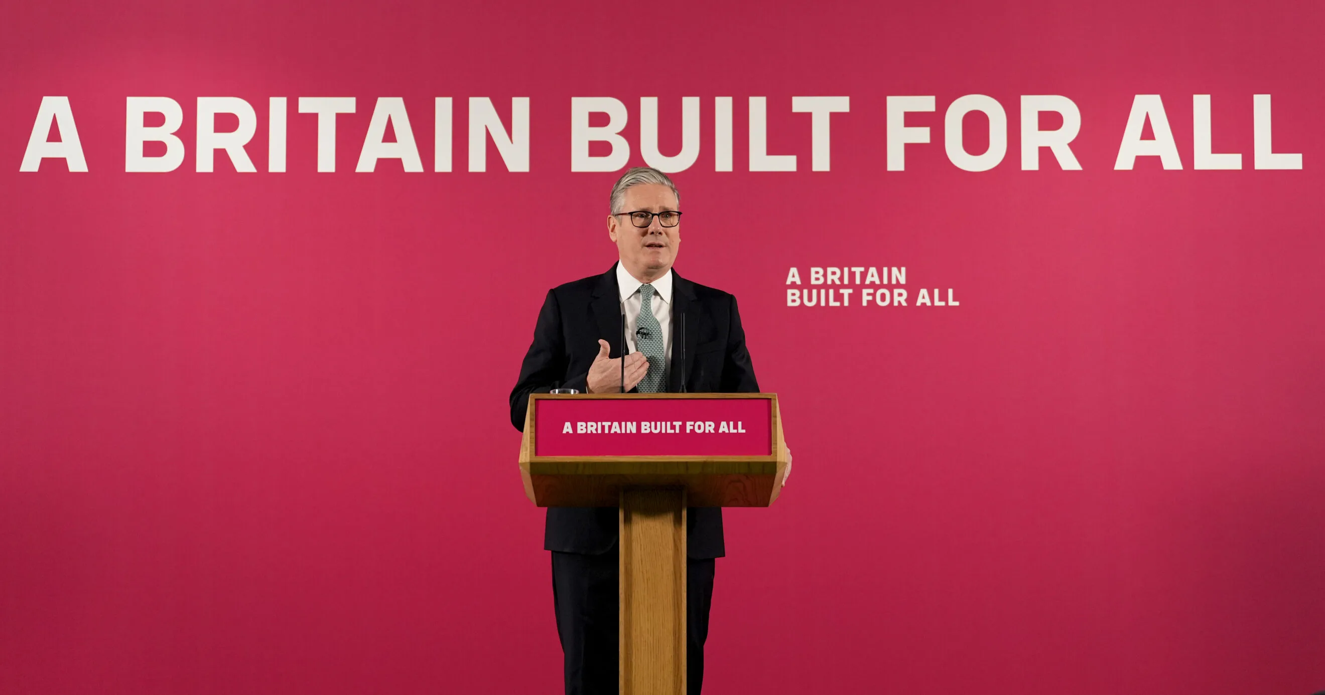 RazomUA - Starmer called Britain's refusal to engage with China "irresponsible"