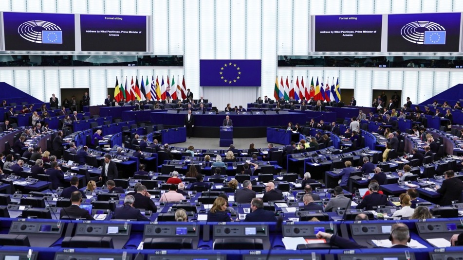 RazomUA - Європарламент відновлює ратифікацію торговельної угоди з США — наслідки для трансатлантичних ринків і України