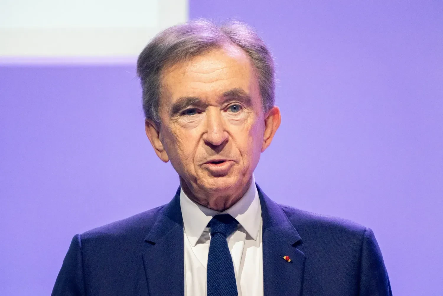 RazomUA - Hermès heir demands LVMH return €14bn in shares