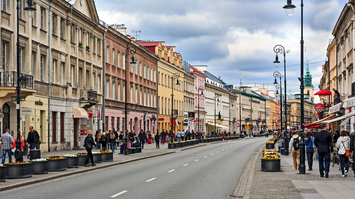 RazomUA - Un demi-million de travailleurs : comment le retour des Ukrainiens affectera l'économie polonaise et ce que cela apporte à l'Ukraine