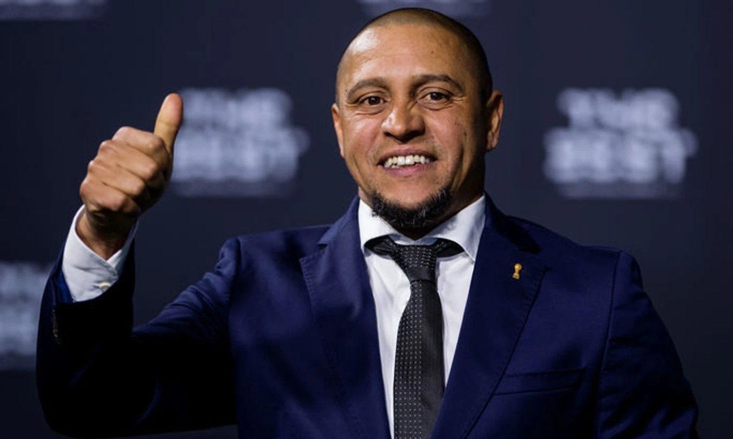 RazomUA - Roberto Carlos dismisses rumors of a heart attack — scheduled procedure and the role of medical transparency