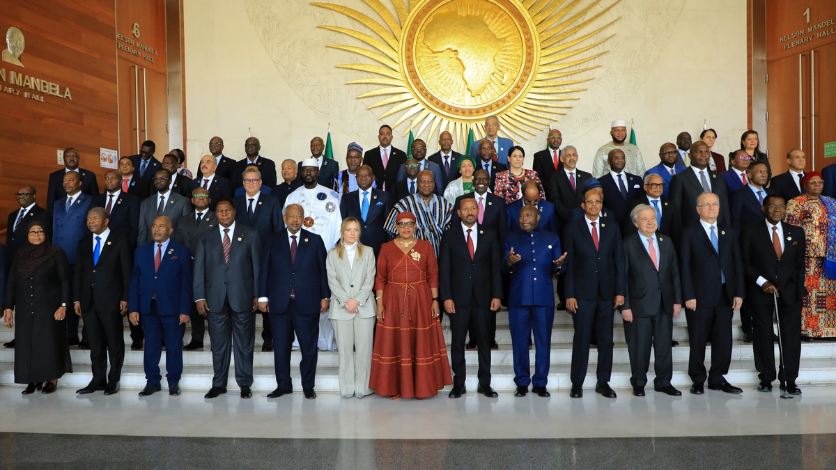 RazomUA - Китай скасовує мита для майже всієї Африки — що це змінює і чому це важливо для України