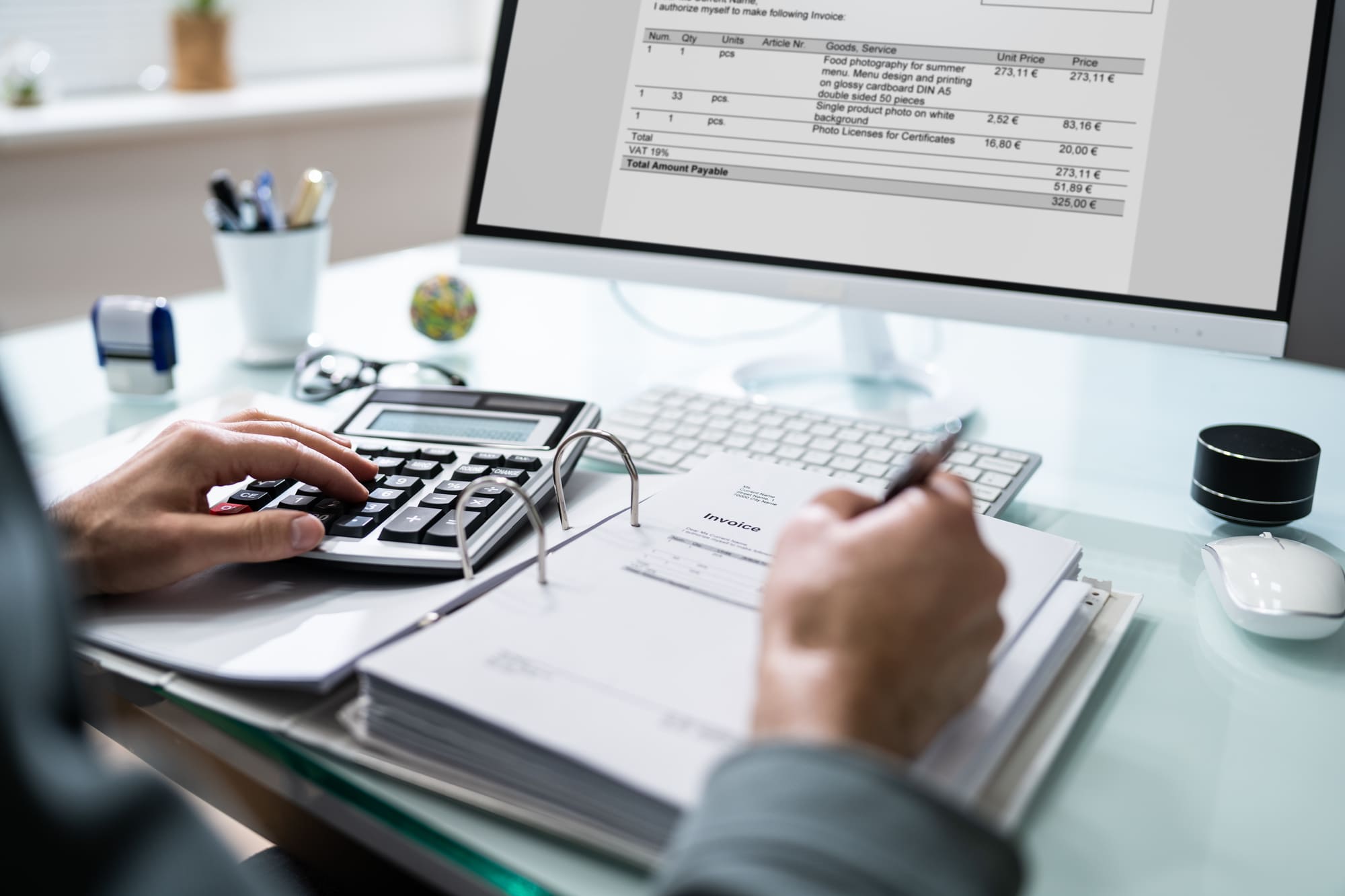 RazomUA - Конституційний суд визнав законними штрафи за несвоєчасну реєстрацію ПН