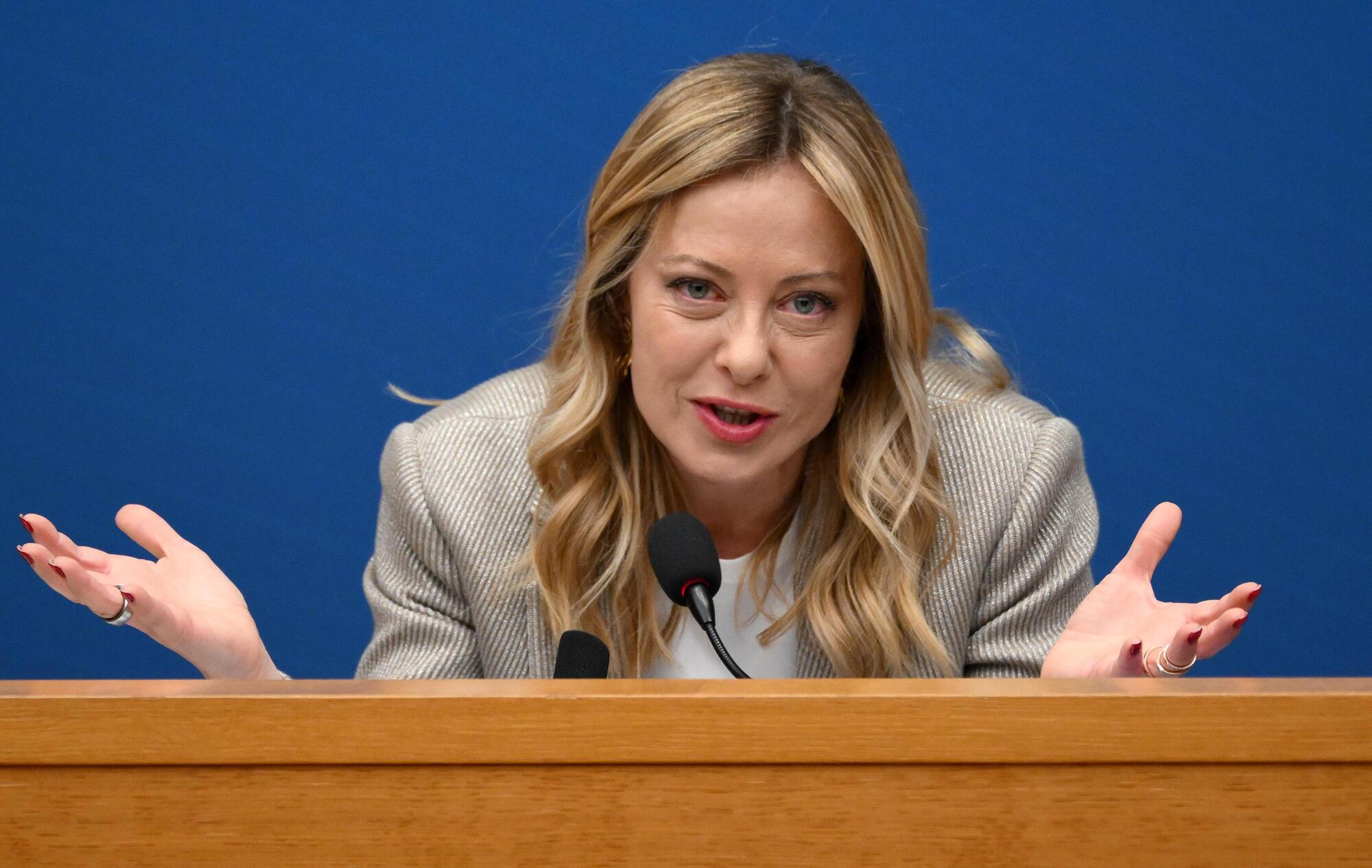 RazomUA - Meloni calls on Europe to talk to Russia — what the risks are and what it means for Ukraine