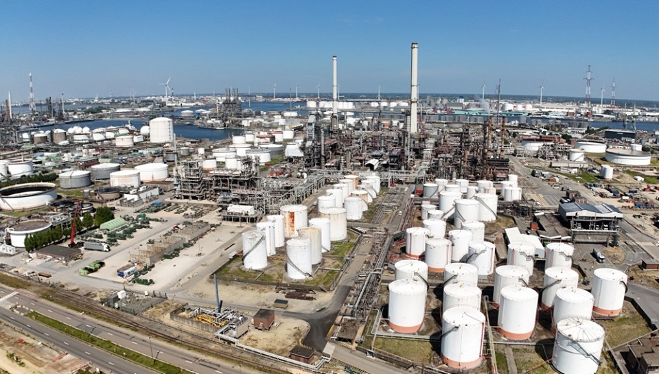 RazomUA - $30 млн на годину: хто рахує гроші, поки горить Близький Схід