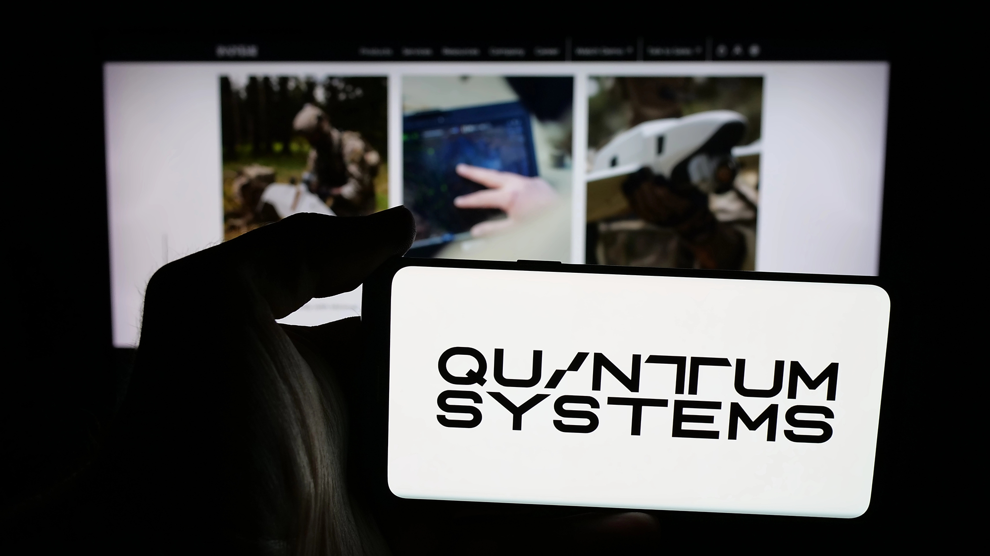 RazomUA - Quantum Systems анонсує наземний робот: як нова платформа посилює екосистему дронів і що це дає Україні