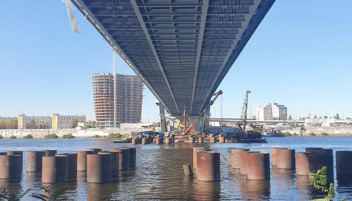 RazomUA - Генпідрядника Подільського мосту визнано банкрутом — що це означає для добудови та бюджетних ризиків