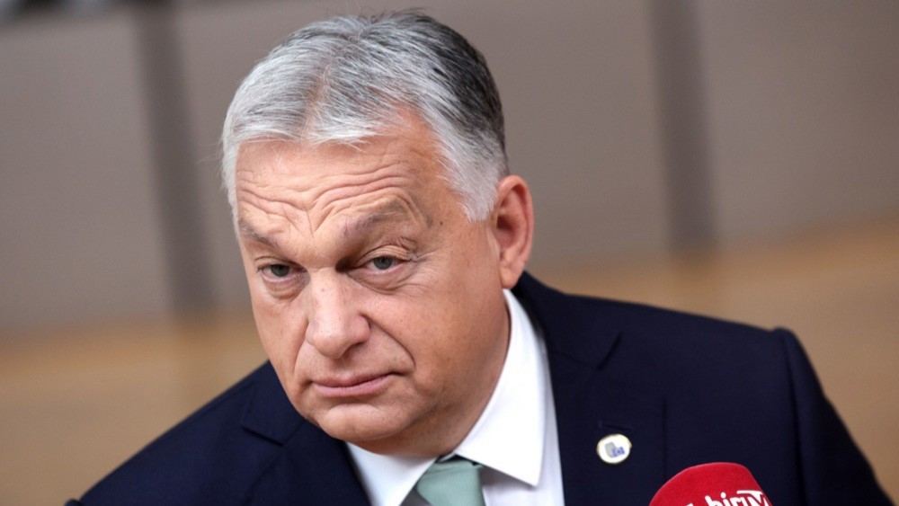 RazomUA - Орбан звинувачує Україну у «хаосі»: відео перед виборами і ризики для енергетики