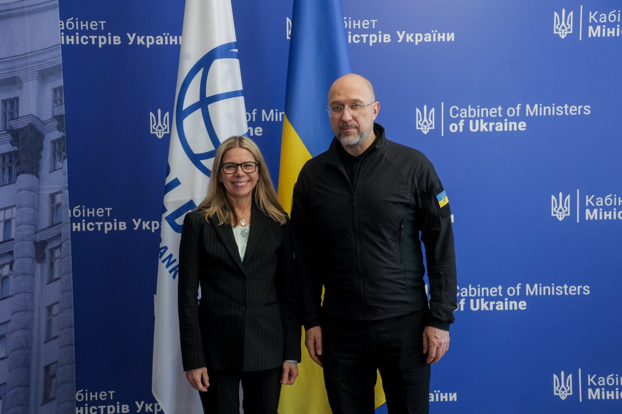 RazomUA - Le ministère de l'Énergie et la Banque mondiale réécriront la stratégie énergétique — réponse aux frappes et voie vers l'intégration européenne