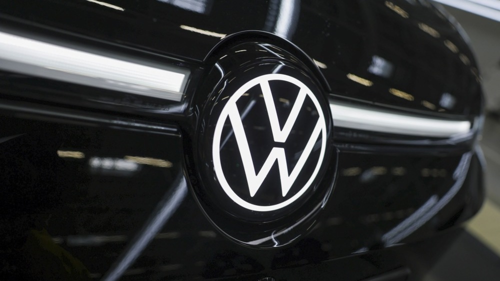 RazomUA - Volkswagen відкликає майже 100 000 електрокарів — проблема з батареями і наслідок для європейського ринку