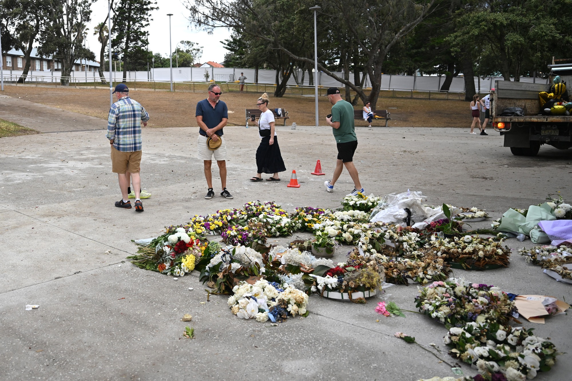 RazomUA - Sechs Tote bei Terroranschlag in Sydney ukrainischer Herkunft: Was das für Diplomatie und Hilfe bedeutet