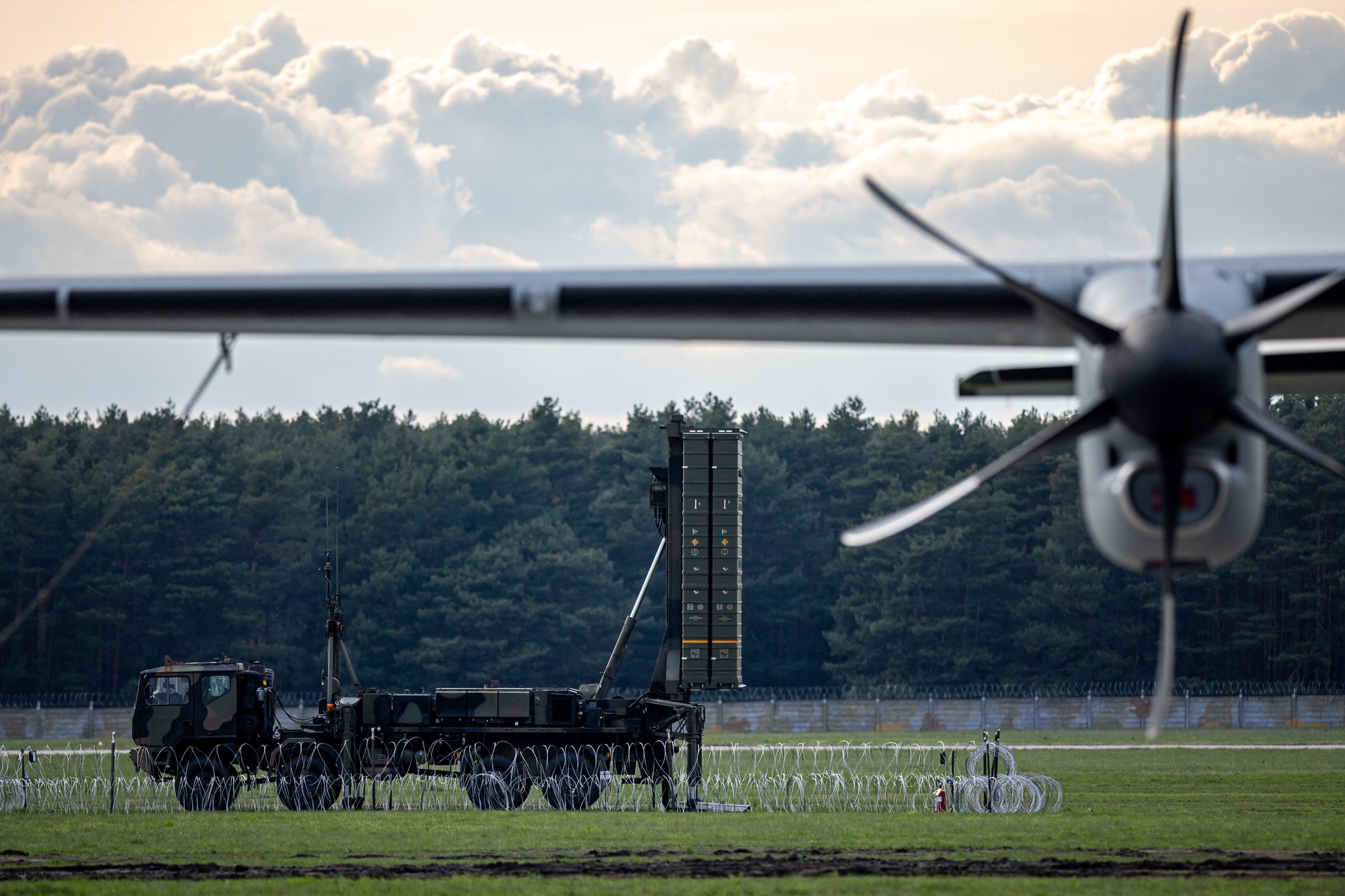 RazomUA - SAMP/T як реальна альтернатива Patriot: тестування проти балістики і що це дає Україні — Зеленський