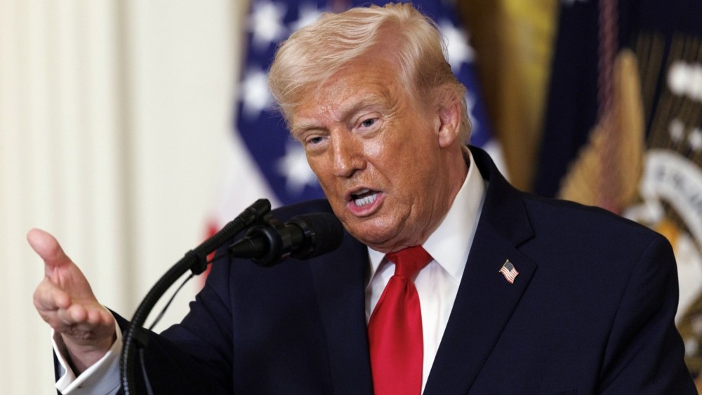 RazomUA - Трамп закликає Китай, Францію та інших захистити Ормузьку протоку — що це означає для України