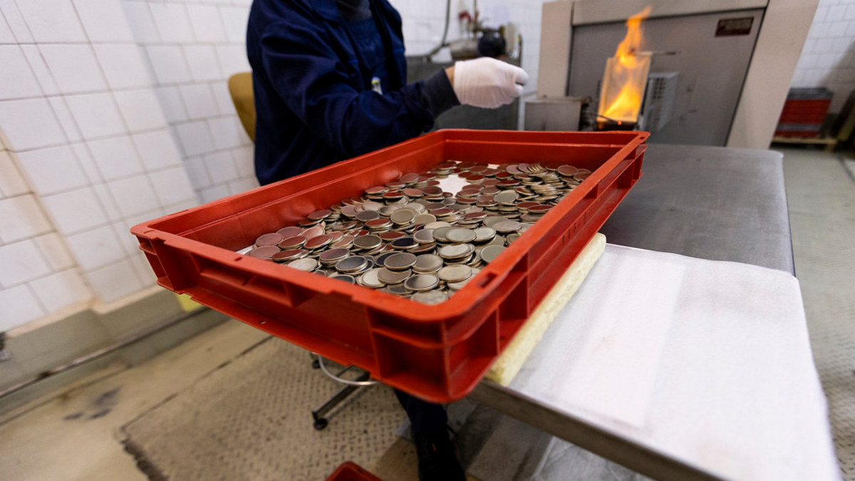 RazomUA - NBU kauft Maschine zur Verwertung von Kopeken — über 1.200 Tonnen Metall und bis zu 153 Mio. Hrywnja Einnahmen